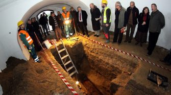Ma újratemetik a Zalaegerszeg andráshidai városrészében álló templom kegyhelyét építtető kegyúr földi maradványait.