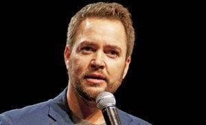 10 sikeres férfi, aki nőnek született - TUDOMÁNYPLÁZA