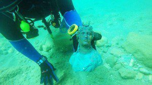 Római kori kereskedőhajó rakományát hozták a felszínre