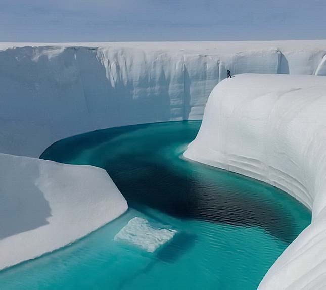 A jég csodálatos megjelenései - Birthday-Canyon-Grönland