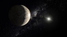 A Magyar Tudományos Akadémia (MTA) Csillagászati Intézetének kutatói a Kepler-űrtávcső segítségével a világon elsőként mérték meg sikeresen két nagyon távoli, a Neptunuszon túl keringő égitest forgását adta hírül az MTA.