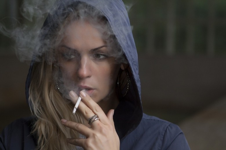 hogyan lehet otthagyni a dohányzást egy hét alatt otthon mellkasi fájdalom leszokott a dohányzásról