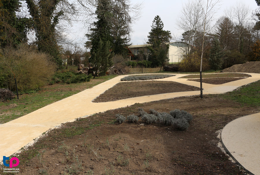 Oktatási, kutatási és természetvédelmi funkciói mellett egyre fontosabb turisztikai célpont lehet